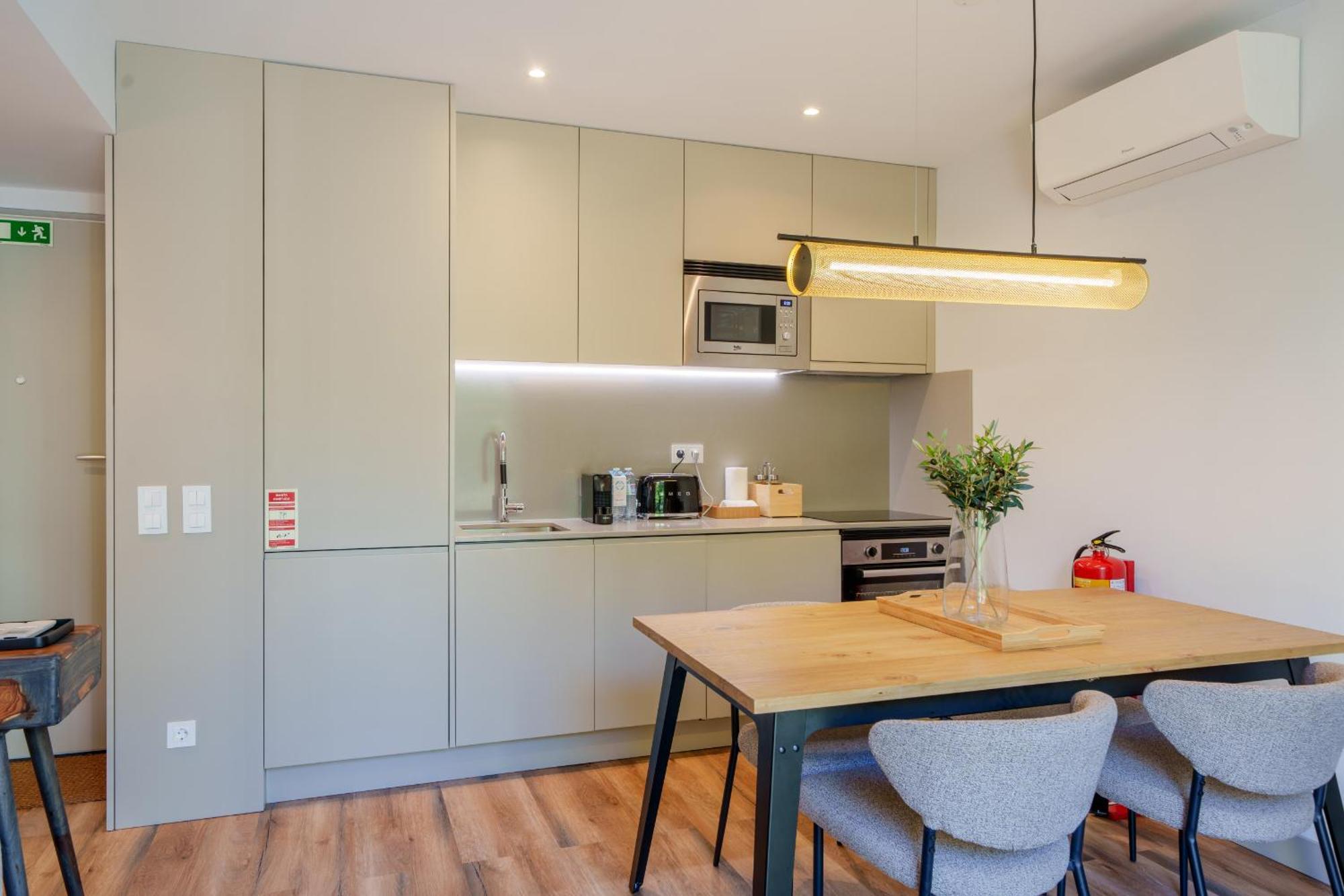 Ferienwohnung Feel Porto Firmeza Coworking & Flats Exterior foto